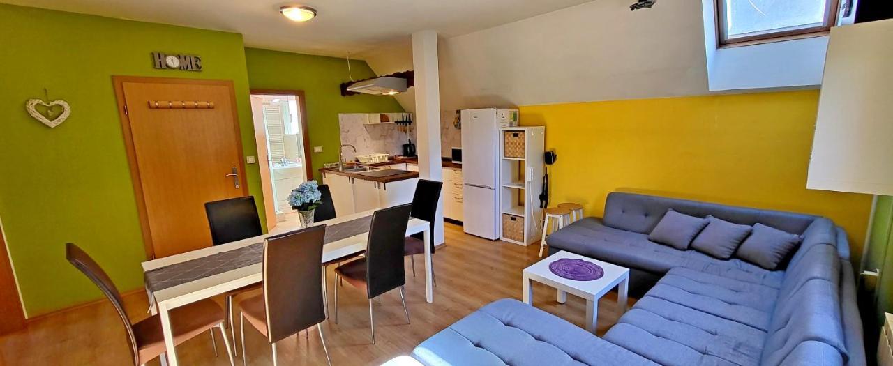 Simonai Apartment 보베츠 외부 사진