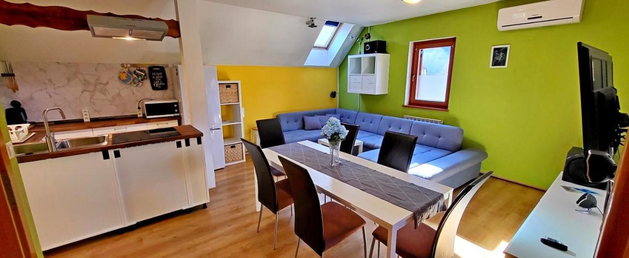 Simonai Apartment 보베츠 외부 사진