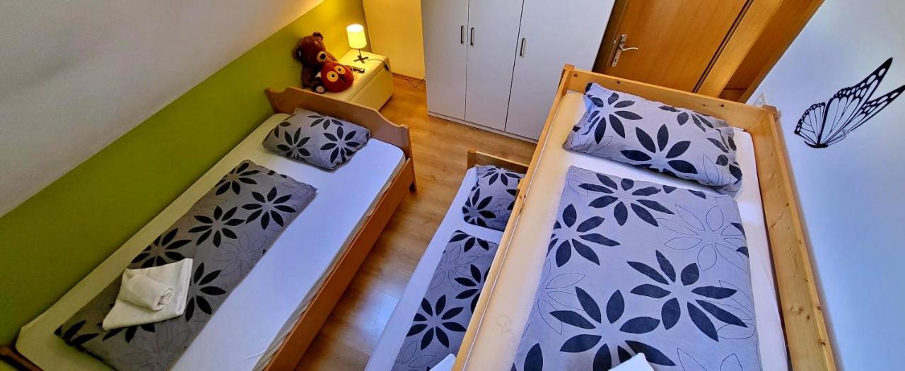 Simonai Apartment 보베츠 외부 사진